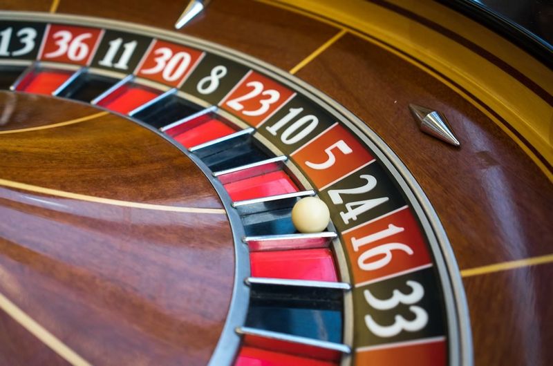 Обзор сайта Bollywood Casino: полное руководство по платформе, играм, бонусам и финансовым аспектам